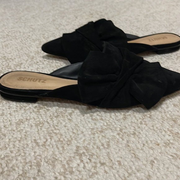 SCHUTZ flats - Picture 2 of 9